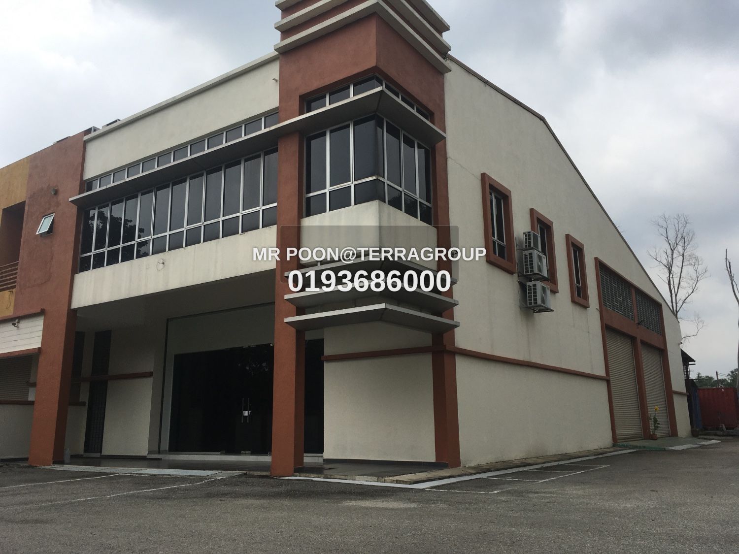 Kota kemuning limited unit semi-d factory for rent image 2
