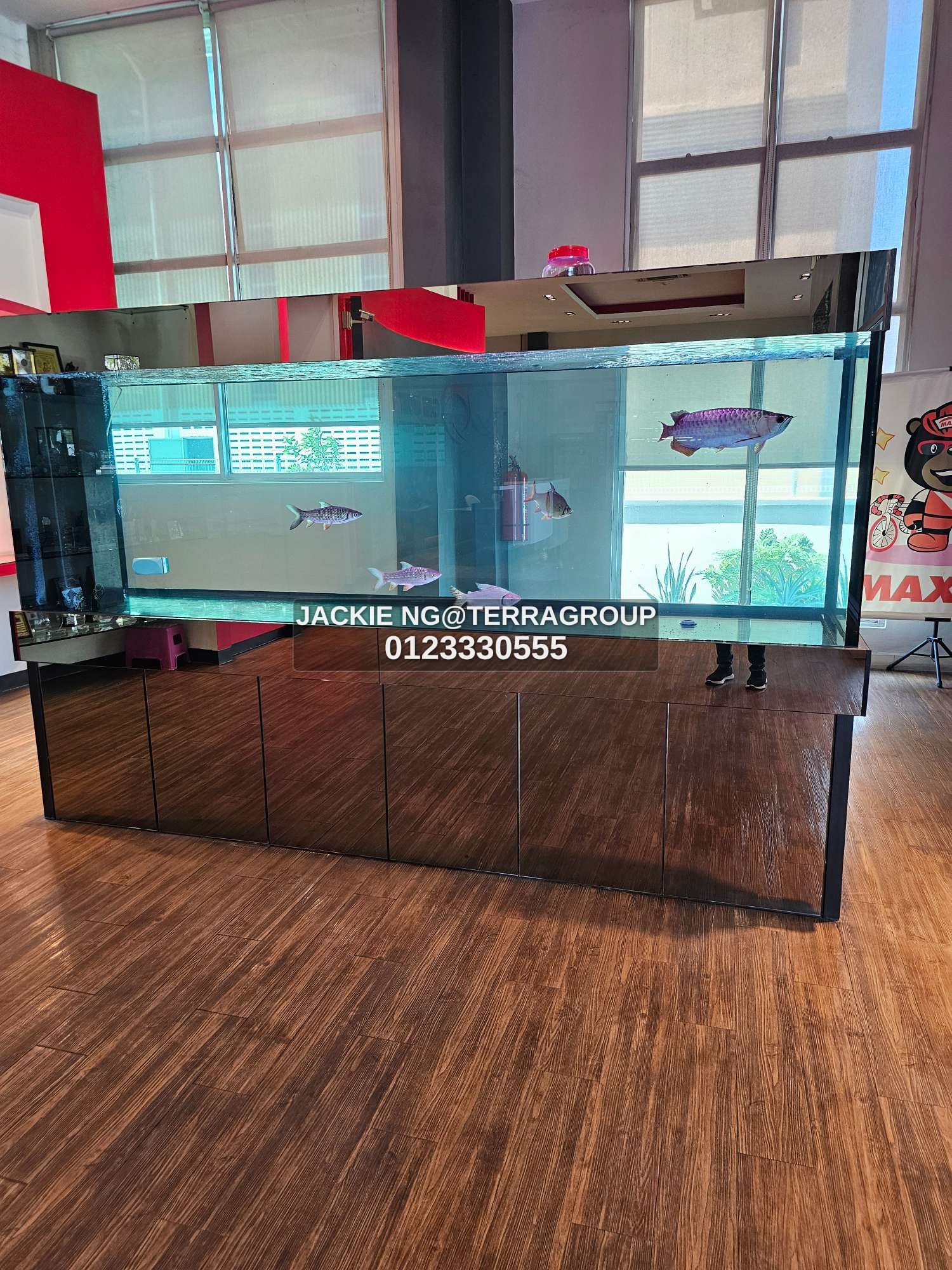 high Ceiling Warehouse & Office image 3