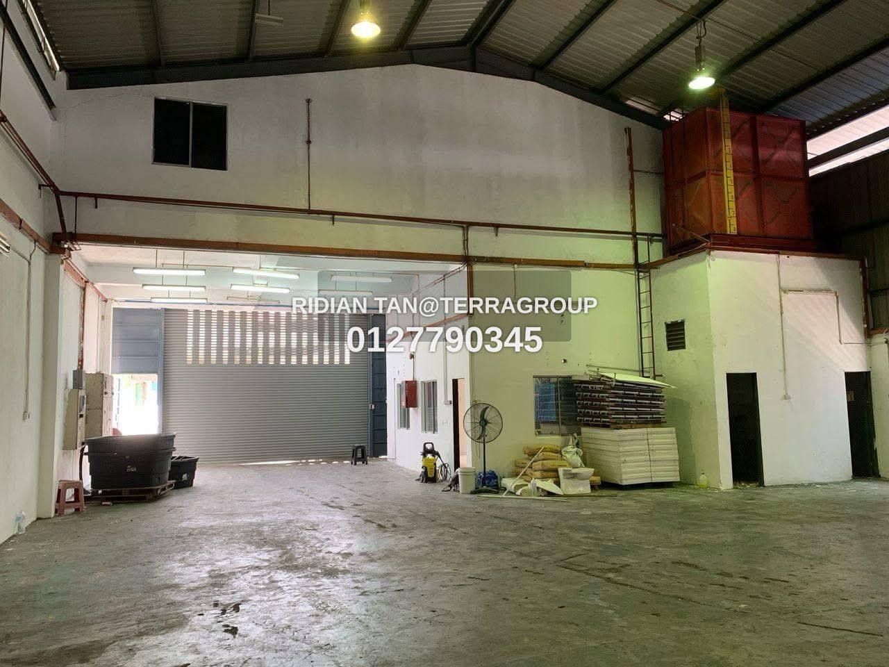 Pandamaran Klang- Semi D Factory LA:9900 BU:7375