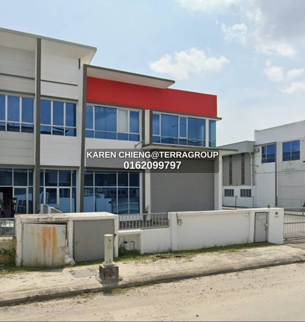 Air hitam klang semi d factory for RENT