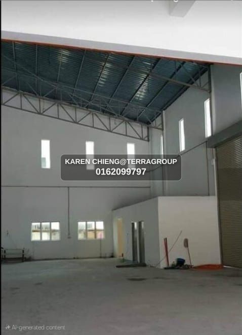 North Port 2.5storey Semi D Factory RENT thumbnail 5