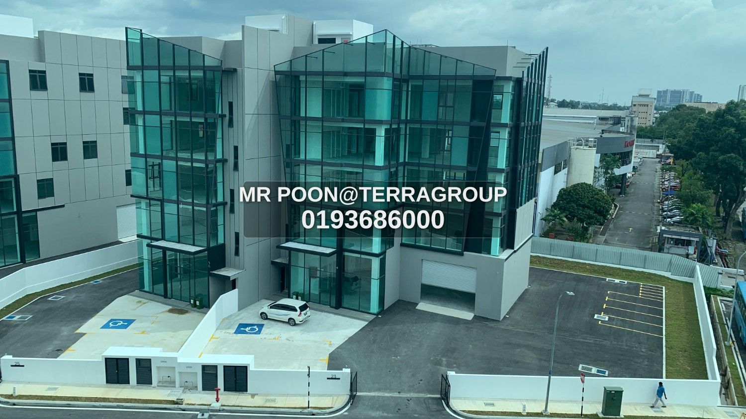 Shah Alam Glenmarie corner semi-d factory image 2