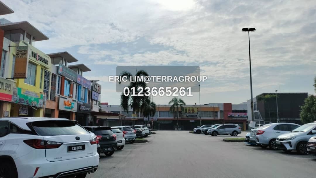 Botanic Klang- Shop LA:1650 BU:1540 image 2