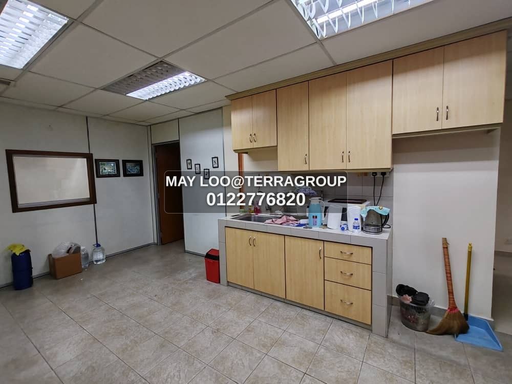 3 Storey Shoplot Freehold Subang USJ image 3