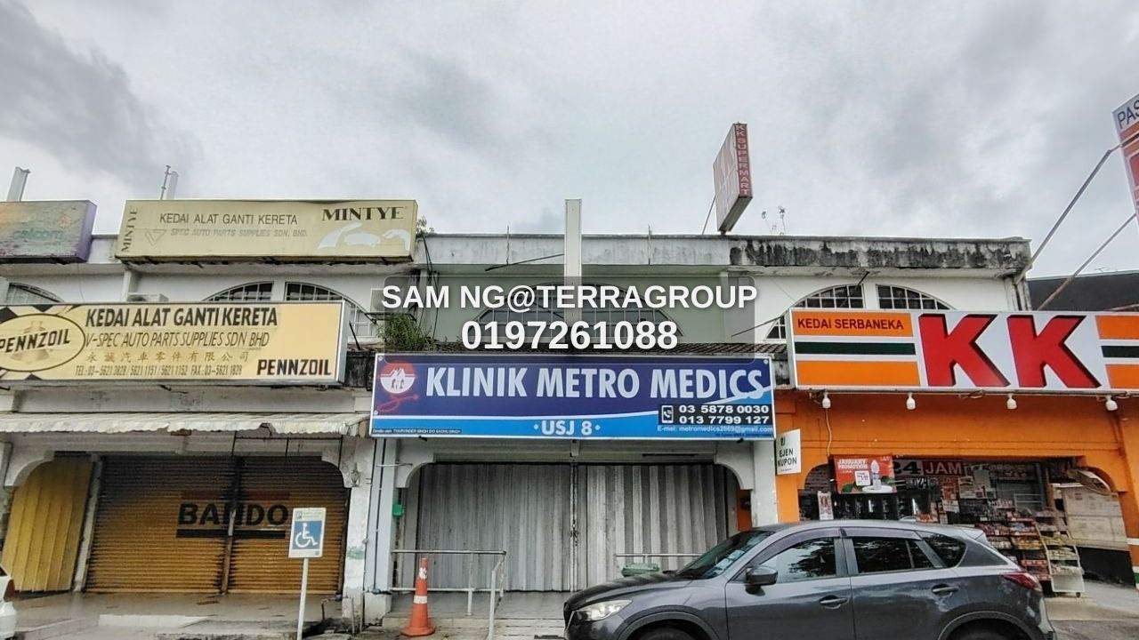 USJ 8 Subang Jaya's 1.5 Storey Shoplot  For Rent thumbnail 5