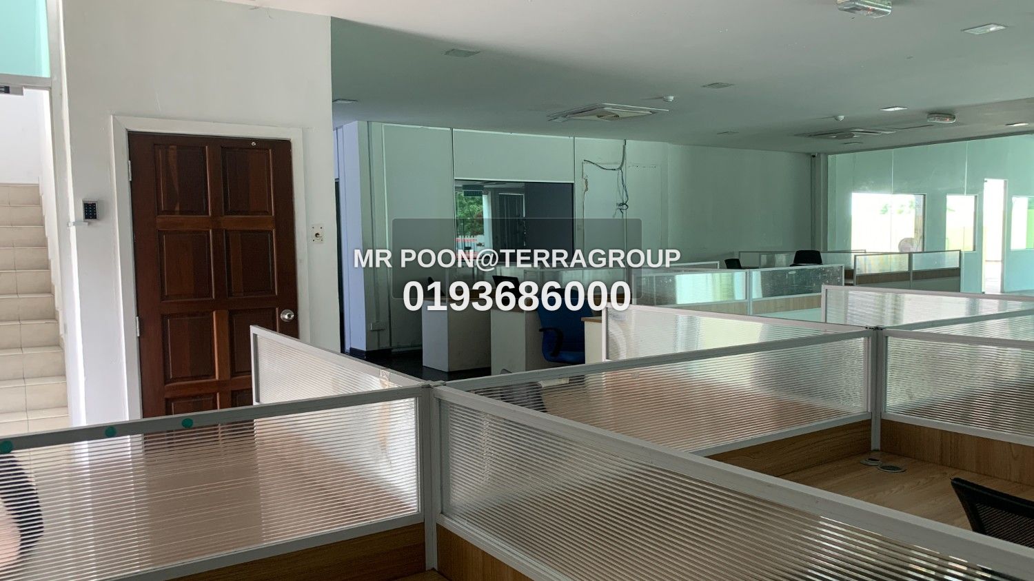 Kota Kemuning warehouse with loading bay for rent thumbnail 4