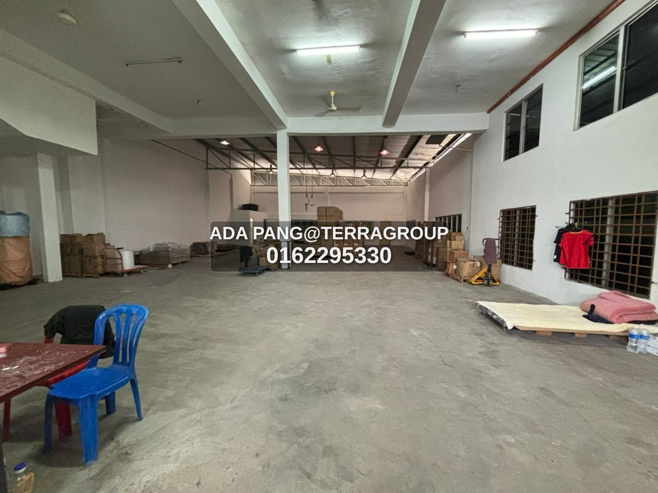 Pandamaran LA: 7,300 sf BU: 7,300 AMP:100