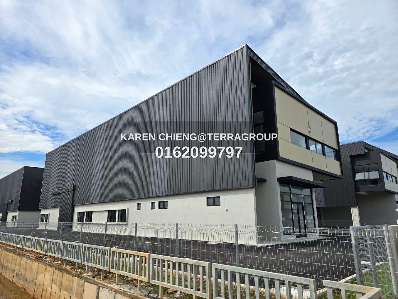 Bukit Raja Semi D Factory bu 8387sft RENT image 2