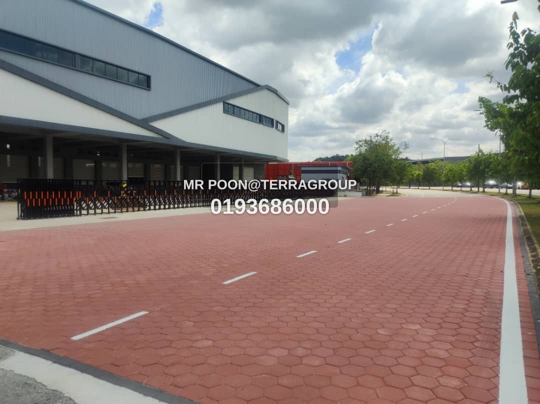 High hazard sprinkler system warehouse for rent thumbnail 4