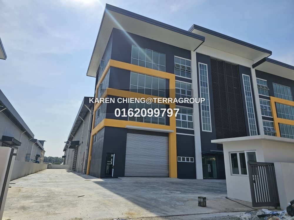 Meru KIIP Semi D Bu 20ksft with 400amp RENT