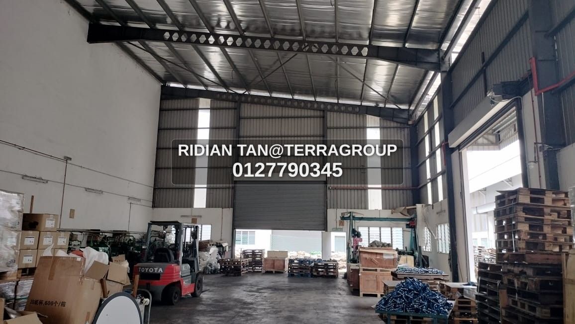 Parklands Klang Semi-d factory BU:8232 LA:14430