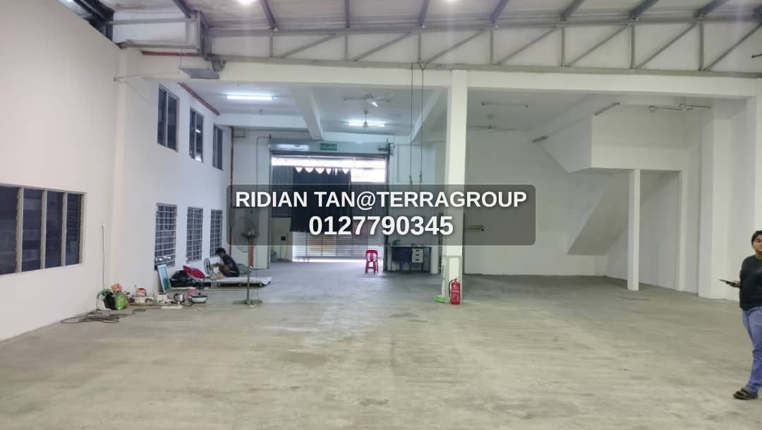 Pandamaran-Semi D Factory BU:8300 LA:7315