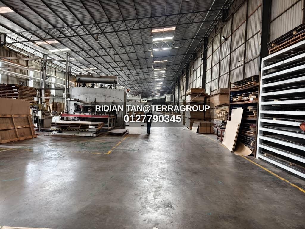 Telok Gong- Detached Factory LA: 3acres BU: 2acres