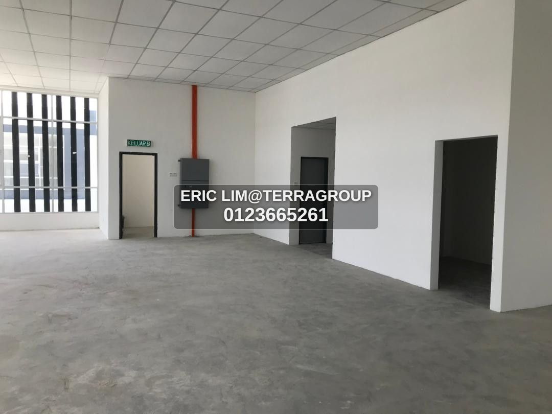 Pandamaran-Detached Factory LA:1 Acres BU:38400 image 2