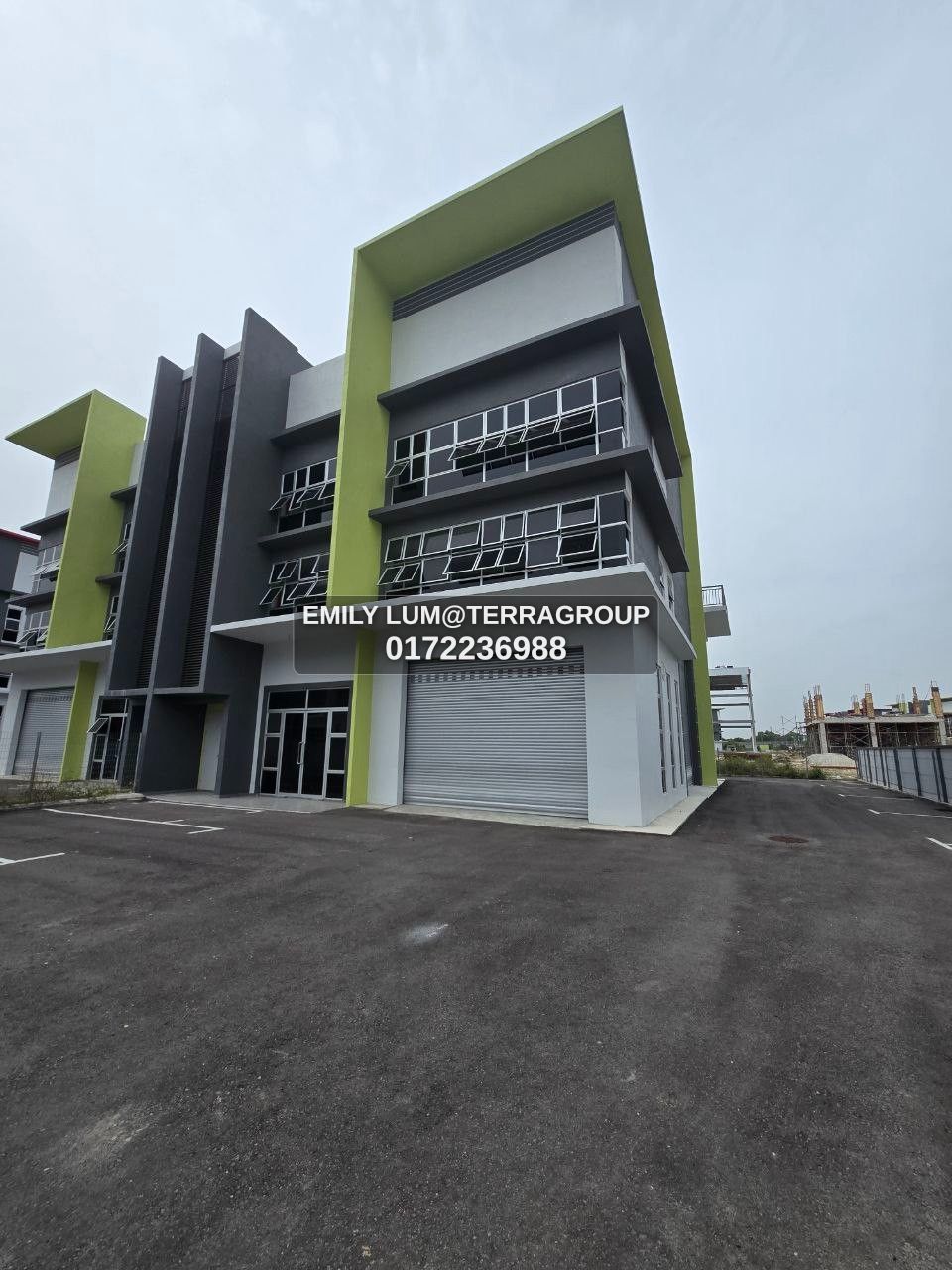 NEW - 3 Storey Semi D factory for Sale in Puchong thumbnail 4
