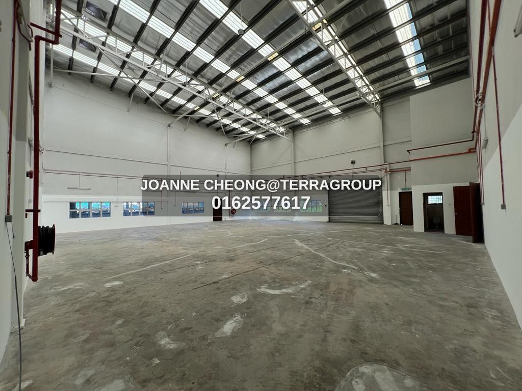 2.5Storey Semi D Factory For Sale