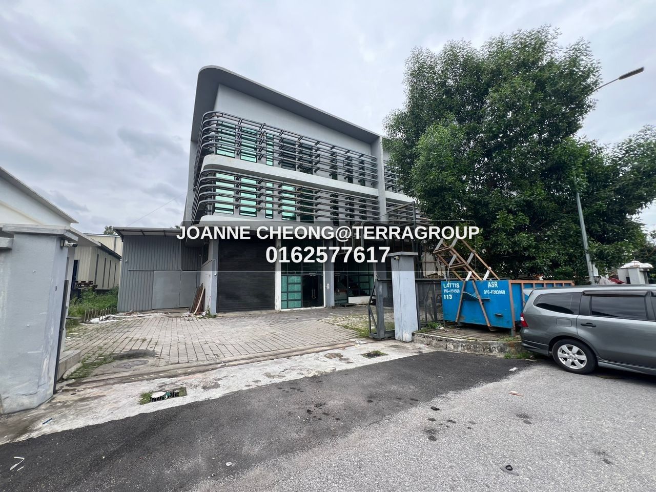 2.5Storey Semi D Factory For Sale