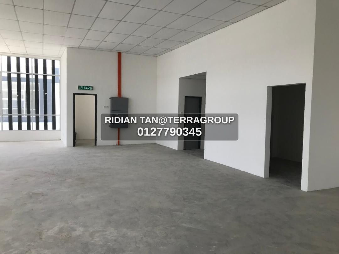 Pandamaran-Detached Factory LA:1 Acres BU:38400 image 2