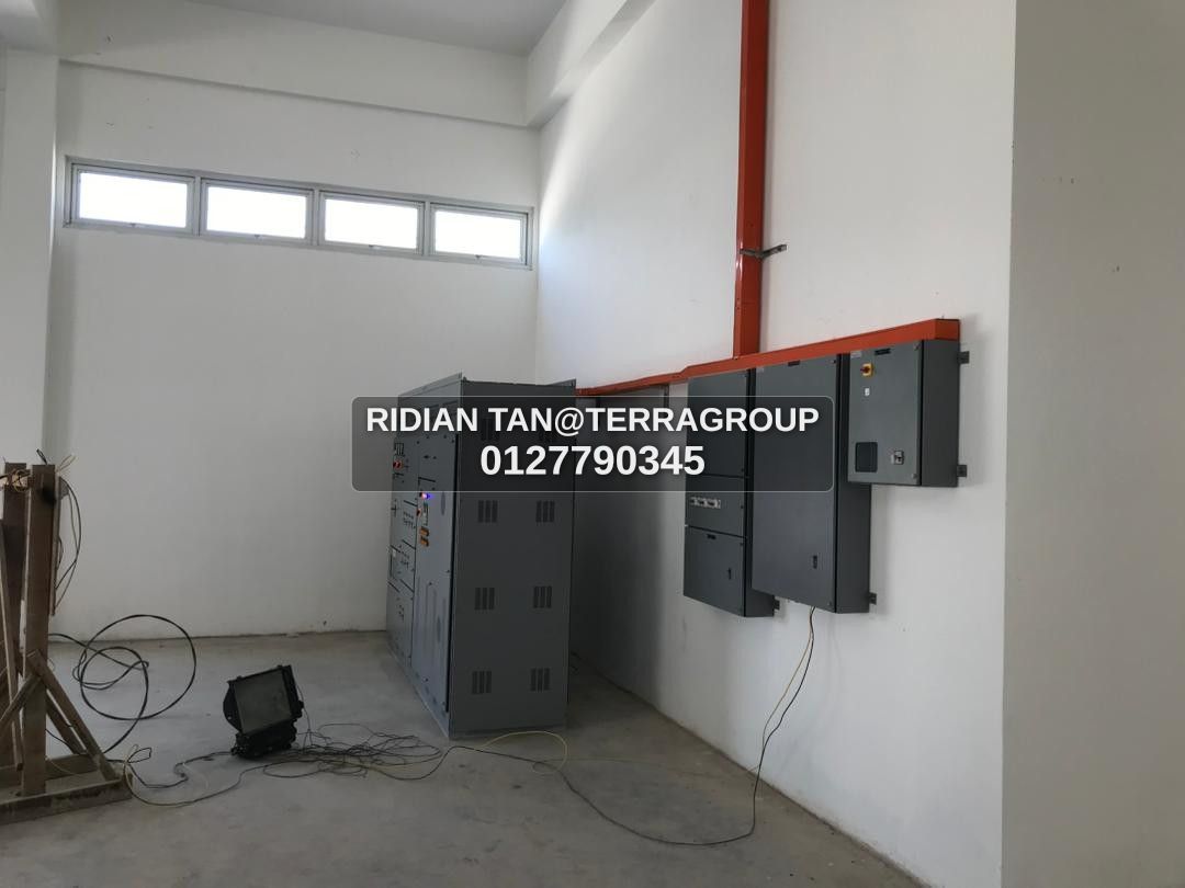 Pandamaran-Detached Factory LA:1 Acres BU:38400 thumbnail 5