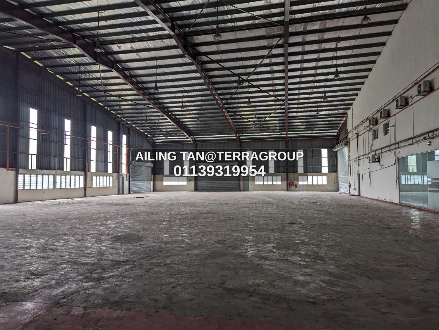 Detached Factory - Seksyen U5