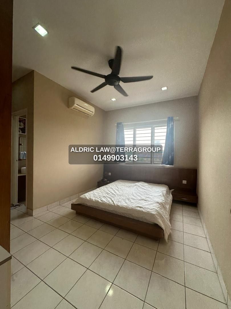 Sri Kayangan Town Villas image 3